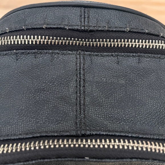 SOLD!!!! Michael Kors book bag purse - Picture 13 of 14